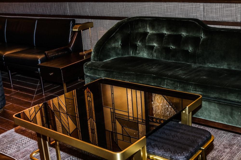 디 에블린 호텔 뉴욕 외부 사진 The interior of the restaurant